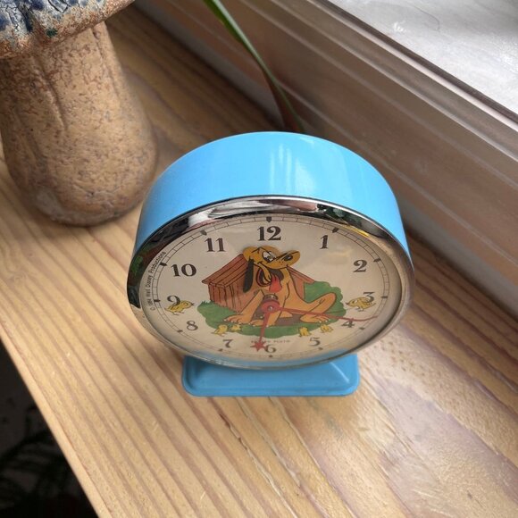 Vintage Walt Disney Bayard France Mechanical Alarm Clock Pluto Blue - Picture 2 of 4